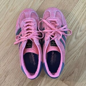 ADIDAS GAZELLE PINK/PURPLE women’s US6 / UK 4 1/2